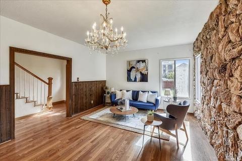 636 Capitol St, Vallejo, CA 94590 photo 2