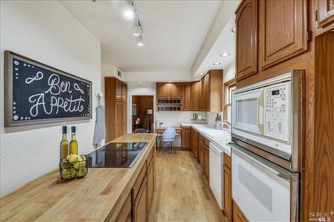 636 Capitol St, Vallejo, CA 94590 photo 7