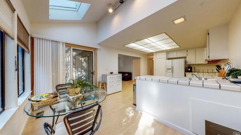 40 Flicker Dr, Novato, CA 94949 photo 18