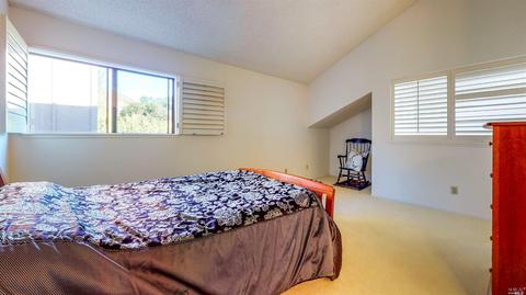 40 Flicker Dr, Novato, CA 94949 photo 30