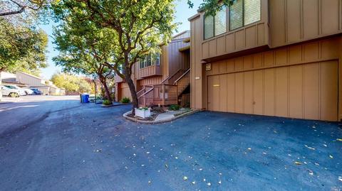 40 Flicker Dr, Novato, CA 94949 photo 3