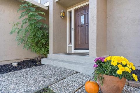 238 Iris Rd, Hercules, CA 94547 photo 3