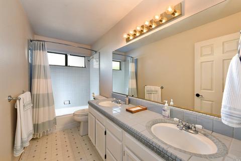 6108 Tyler Ct, Windsor, CA 95492 photo 16