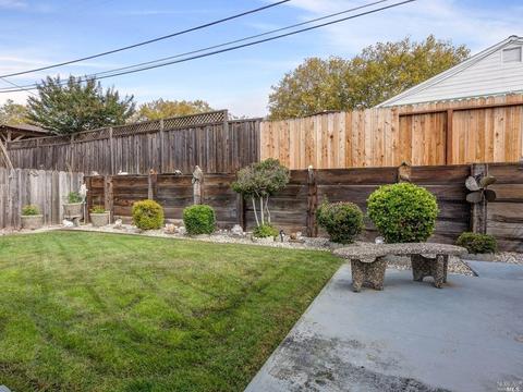 112 Maywood Dr, Vallejo, CA 94591 photo 32