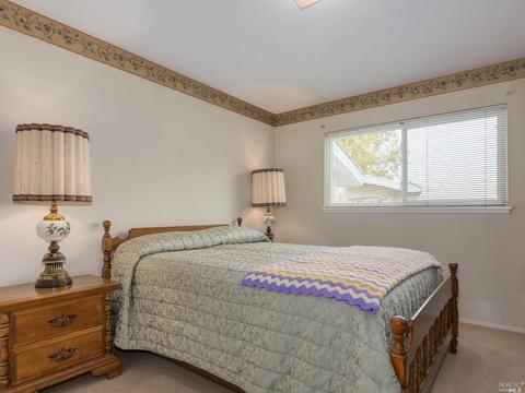 112 Maywood Dr, Vallejo, CA 94591 photo 23