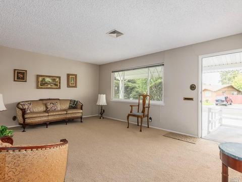 112 Maywood Dr, Vallejo, CA 94591 photo 8