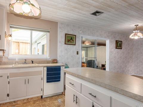 112 Maywood Dr, Vallejo, CA 94591 photo 17