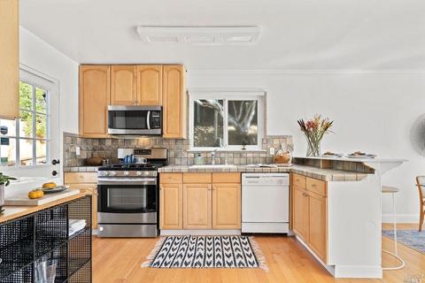 34 Buckelew St, Sausalito, CA 94965 photo 14