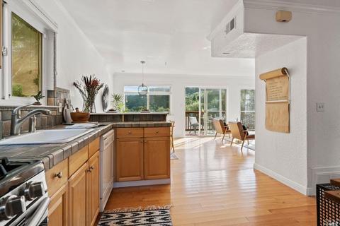 34 Buckelew St, Sausalito, CA 94965 photo 13