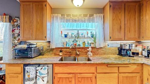 6184 Marsi Ct, Windsor, CA 95492 photo 10