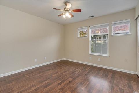 863 Twin Oaks Ln, Windsor, CA 95492 photo 10