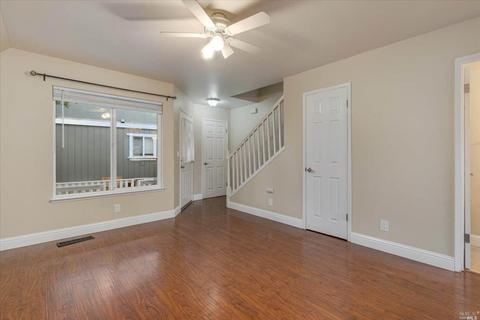 863 Twin Oaks Ln, Windsor, CA 95492 photo 6