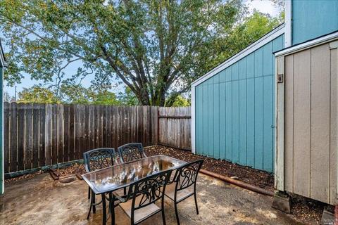 863 Twin Oaks Ln, Windsor, CA 95492 photo 16