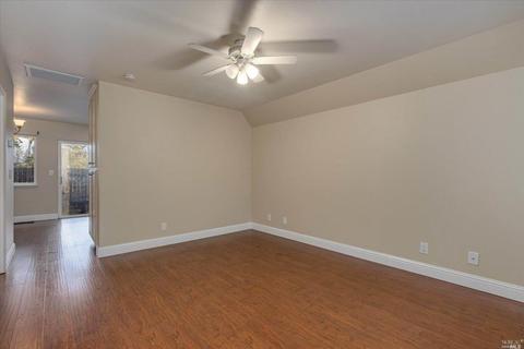 863 Twin Oaks Ln, Windsor, CA 95492 photo 7