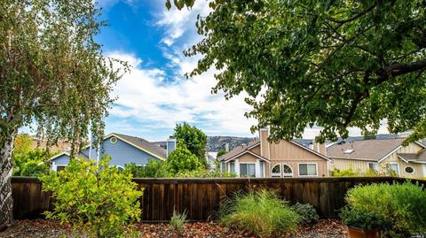 19 Cliff Walk Dr, Vallejo, CA 94591 photo 27