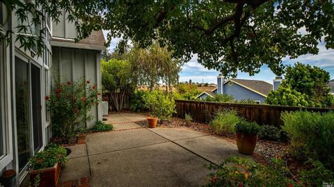 19 Cliff Walk Dr, Vallejo, CA 94591 photo 30