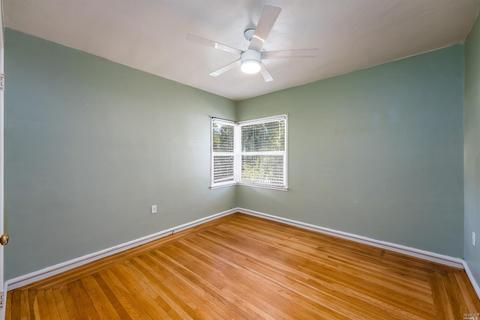 430 N Dora St, Ukiah, CA 95482 photo 8