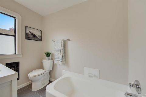 1900 Tennessee St, Vallejo, CA 94590 photo 27