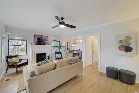 1900 Tennessee St, Vallejo, CA 94590 photo 4