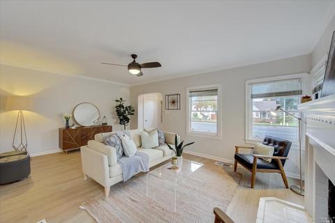 1900 Tennessee St, Vallejo, CA 94590 photo 5