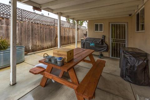 1126 Clay St, Fairfield, CA 94533 photo 24