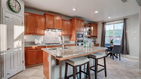 556 Kirkland Ave, Vallejo, CA 94592 photo 11