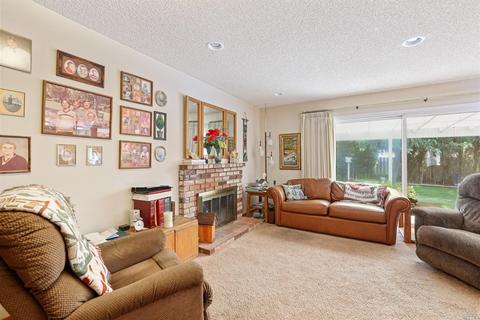 1735 Gershwin Cir, Fairfield, CA 94533 photo 24