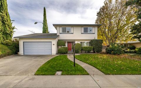 1735 Gershwin Cir, Fairfield, CA 94533 photo 4