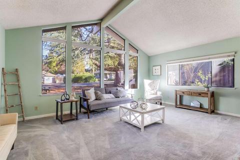 810 Mcfarlane Ave, Sebastopol, CA 95472 photo 2