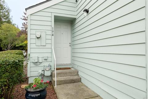 194 Courtyards E, Windsor, CA 95492 photo 17