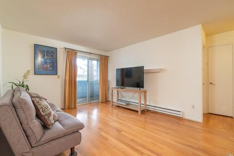483 Lighthouse Dr, Vallejo, CA 94590 photo 3
