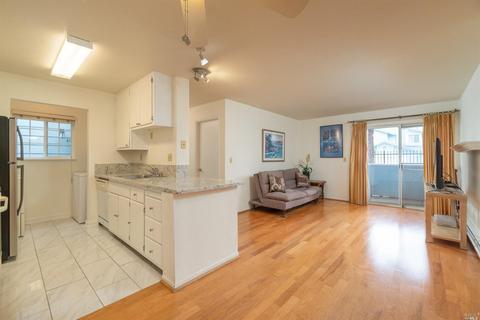 483 Lighthouse Dr, Vallejo, CA 94590 photo 6
