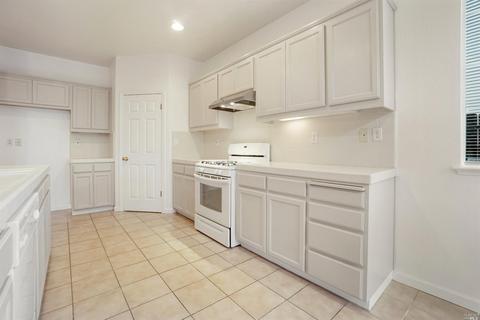 4306 Melody Ln, Vallejo, CA 94591 photo 9