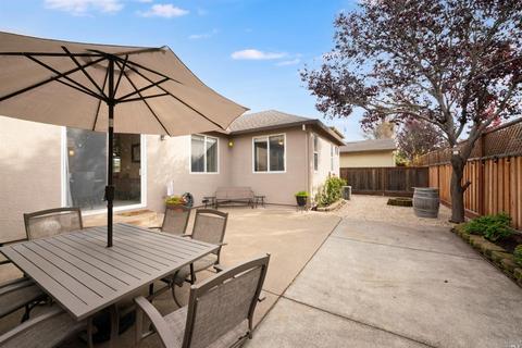 265 Bouquet Cir, Windsor, CA 95492 photo 24