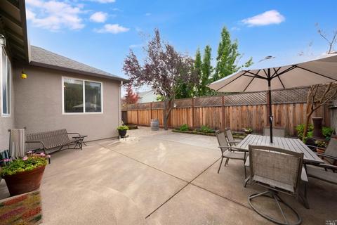 265 Bouquet Cir, Windsor, CA 95492 photo 23