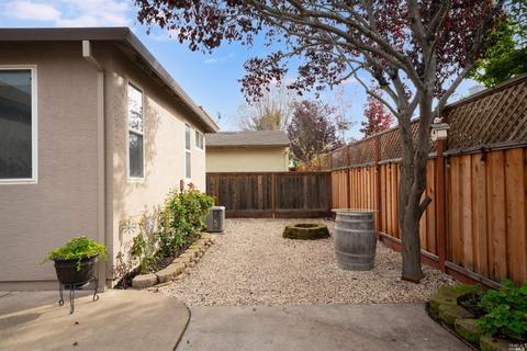 265 Bouquet Cir, Windsor, CA 95492 photo 27