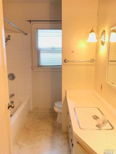 432 Benicia Rd, Vallejo, CA 94590 photo 9
