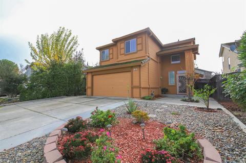 596 Edenderry Dr, Vacaville, CA 95688 photo 2