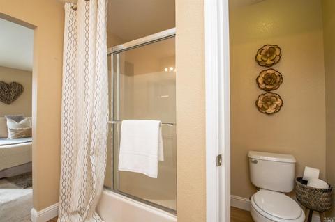 596 Edenderry Dr, Vacaville, CA 95688 photo 42