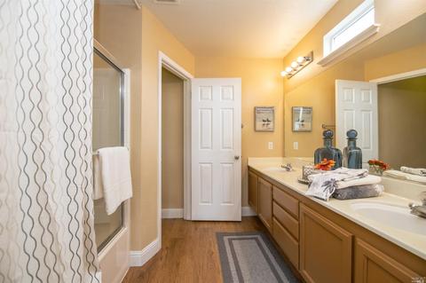 596 Edenderry Dr, Vacaville, CA 95688 photo 41