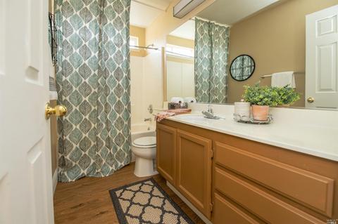596 Edenderry Dr, Vacaville, CA 95688 photo 46