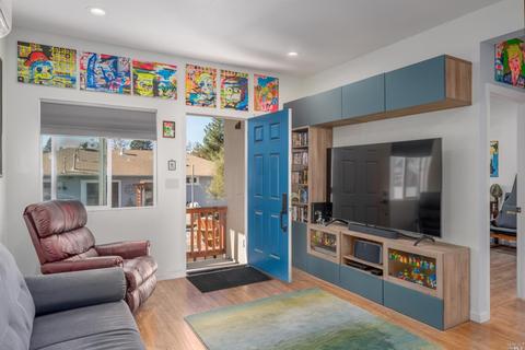906 Maxwell St, Healdsburg, CA 95448 photo 19