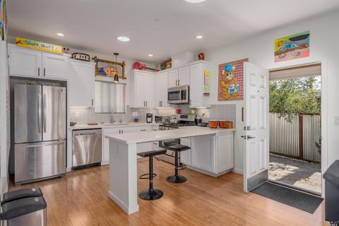 906 Maxwell St, Healdsburg, CA 95448 photo 22