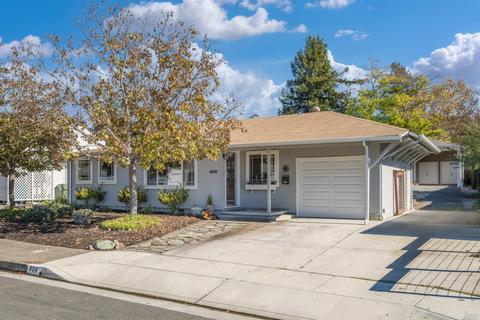 906 Maxwell St, Healdsburg, CA 95448 photo 14