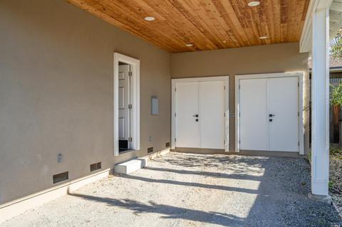906 Maxwell St, Healdsburg, CA 95448 photo 26