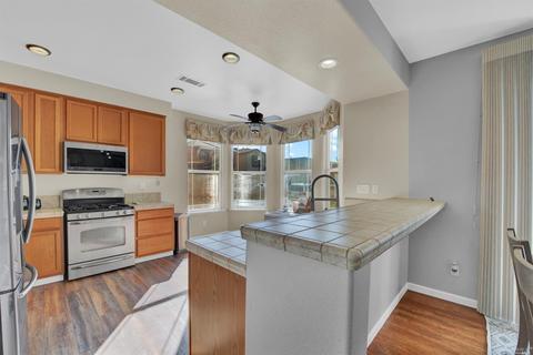 2416 Hanson Dr, Fairfield, CA 94533 photo 14