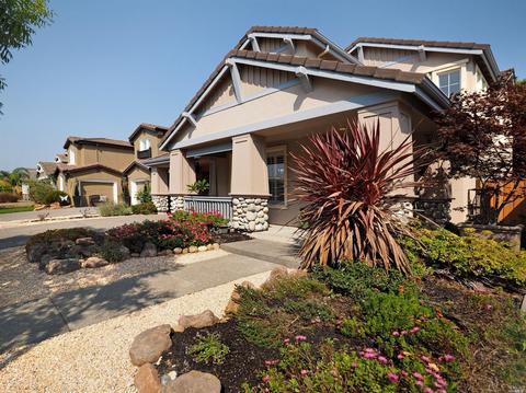 1493 Golf Course Dr, Windsor, CA 95492 photo 2