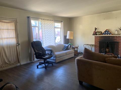 940 Rollingwood Dr, Vallejo, CA 94591 photo 5