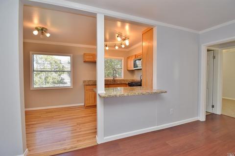 642 Laurel St, Vallejo, CA 94591 photo 9