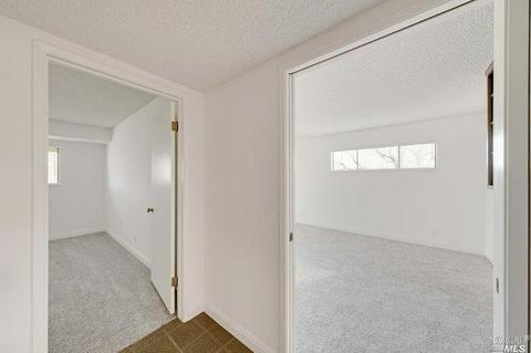 51 Emerald Cir, Vallejo, CA 94589 photo 18
